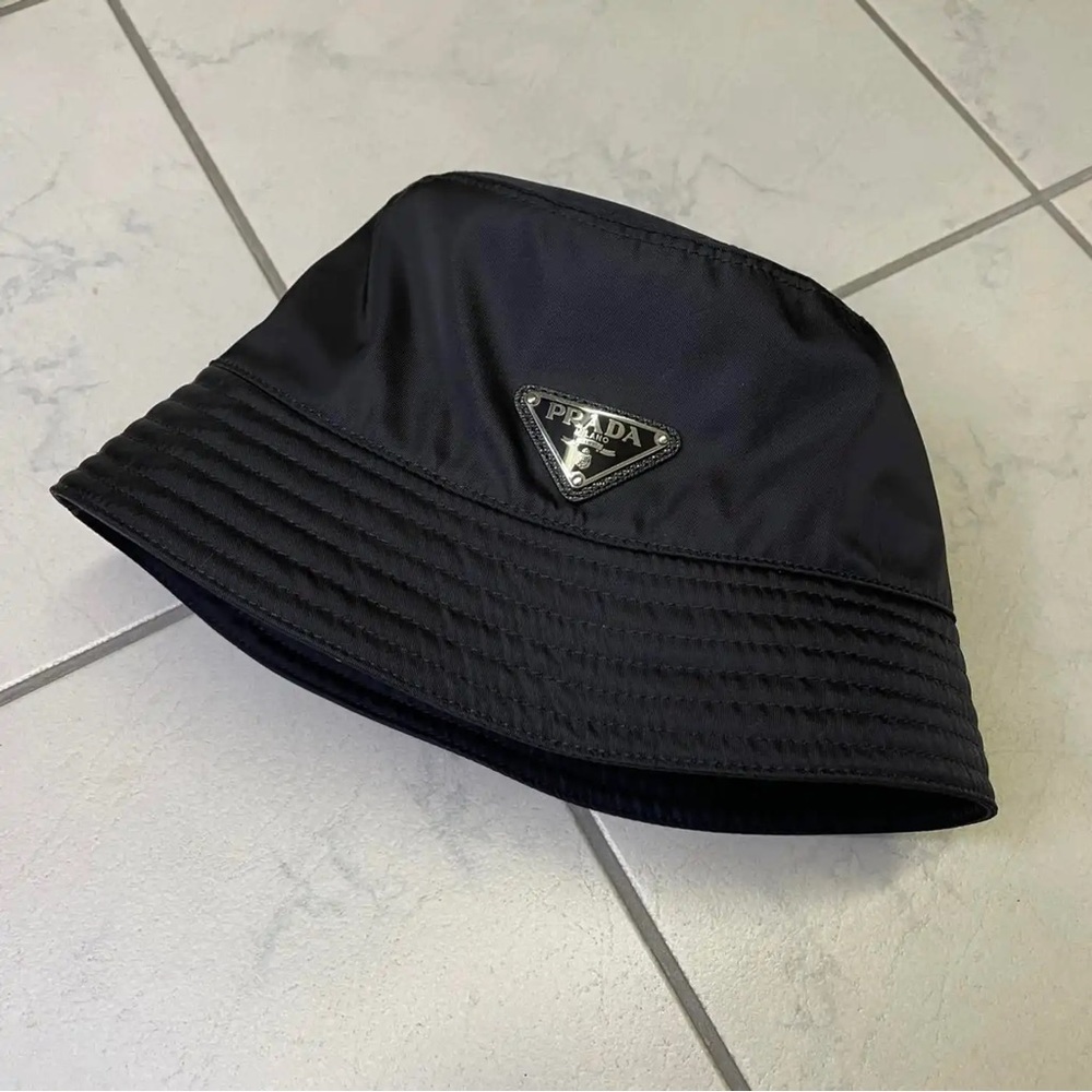 PRADA Bucket Rain Hat (size Small)